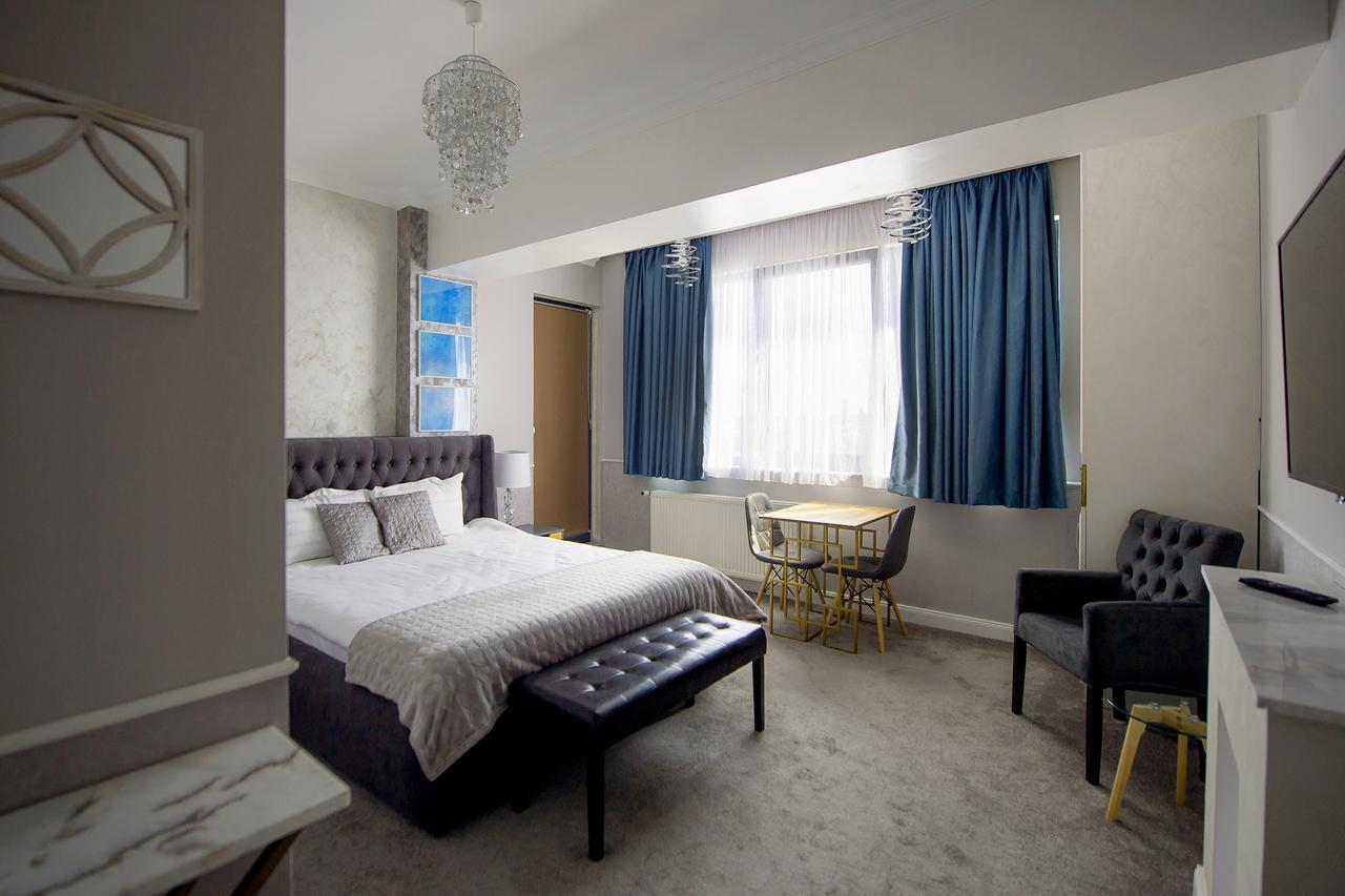 Brater Luxury Hotel